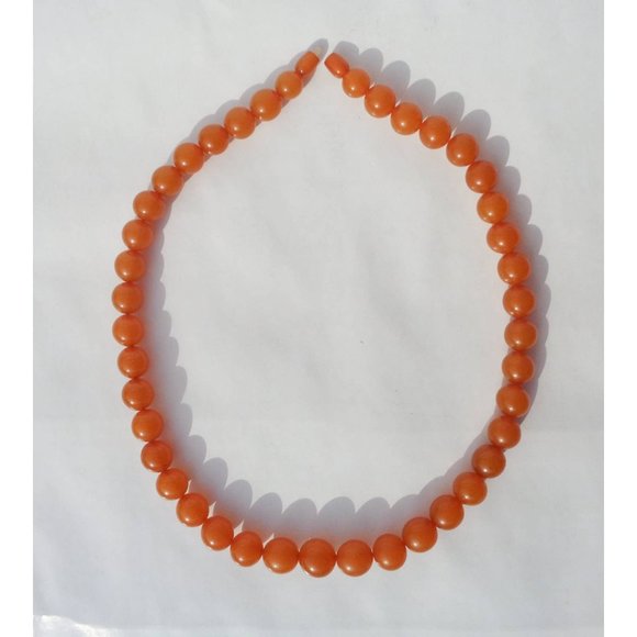 VINTAGE 1960s Butterscotch/ Egg Yolk Baltic Amber Necklace, Round Beads 13-17mm - Picture 4 of 6